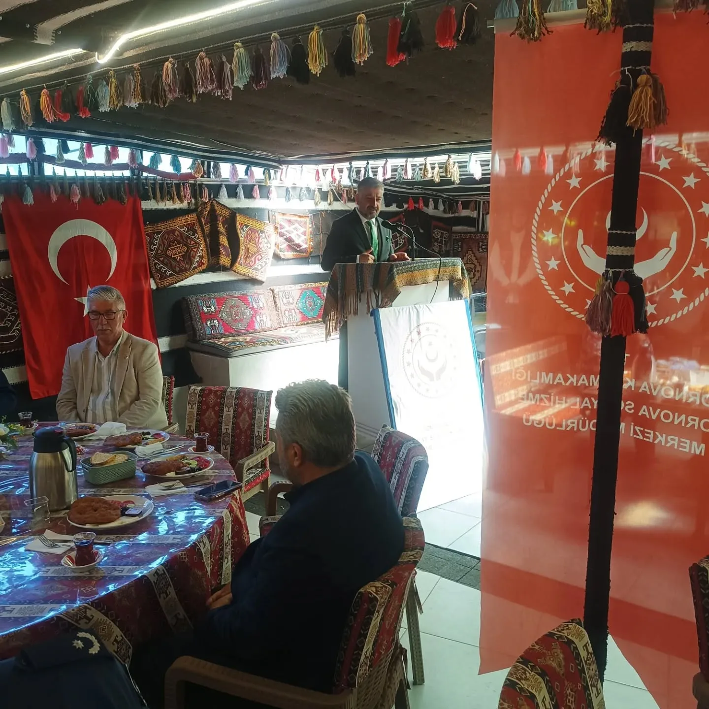 Kaymakam Muzaffer Şahiner, İzmir Aile ve Sosyal Hizmetler İl Müdürü Abdullah Kömürcüoğlu,…