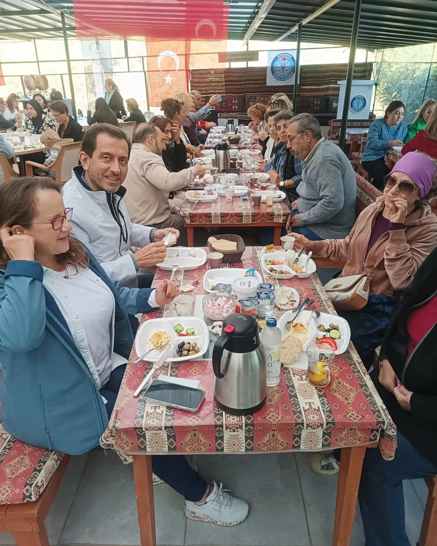 Bornova Halk eğitim merkezi sanat müziği Topluluğu üyelerinin OBAmızdaki etkinliğinden kar…