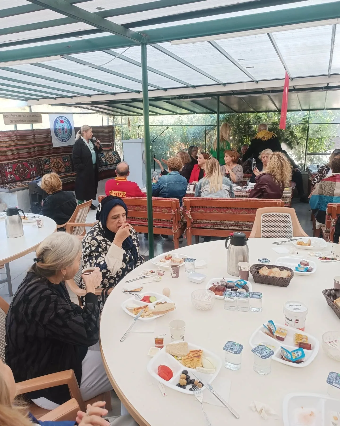 Bornova Halk eğitim merkezi sanat müziği Topluluğu üyelerinin OBAmızdaki etkinliğinden kar…