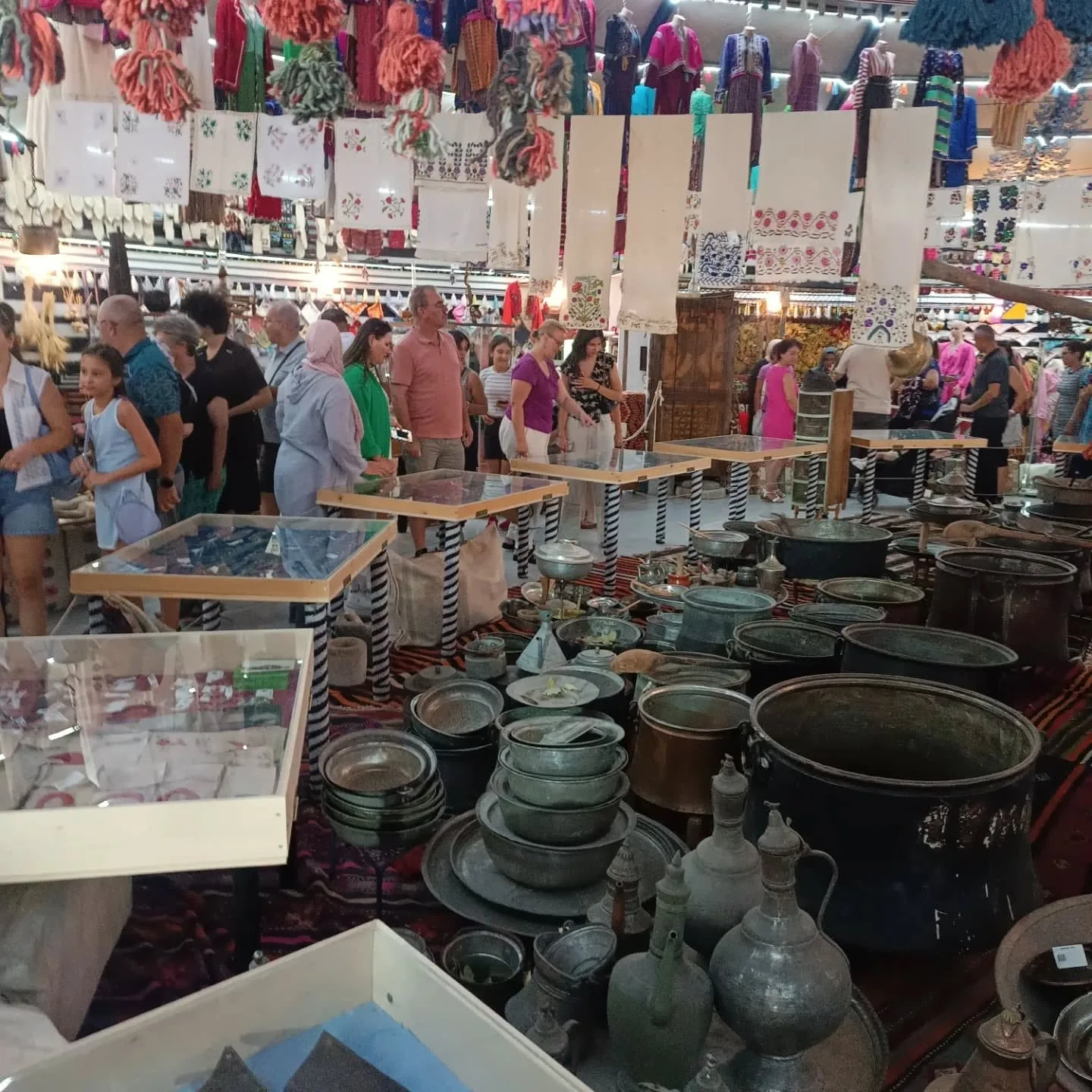 OBA müzemizi  Gaziemirliler derneği üyeleri ve yönetim kurulu üyeleri ziyaret ettiler. Sam…