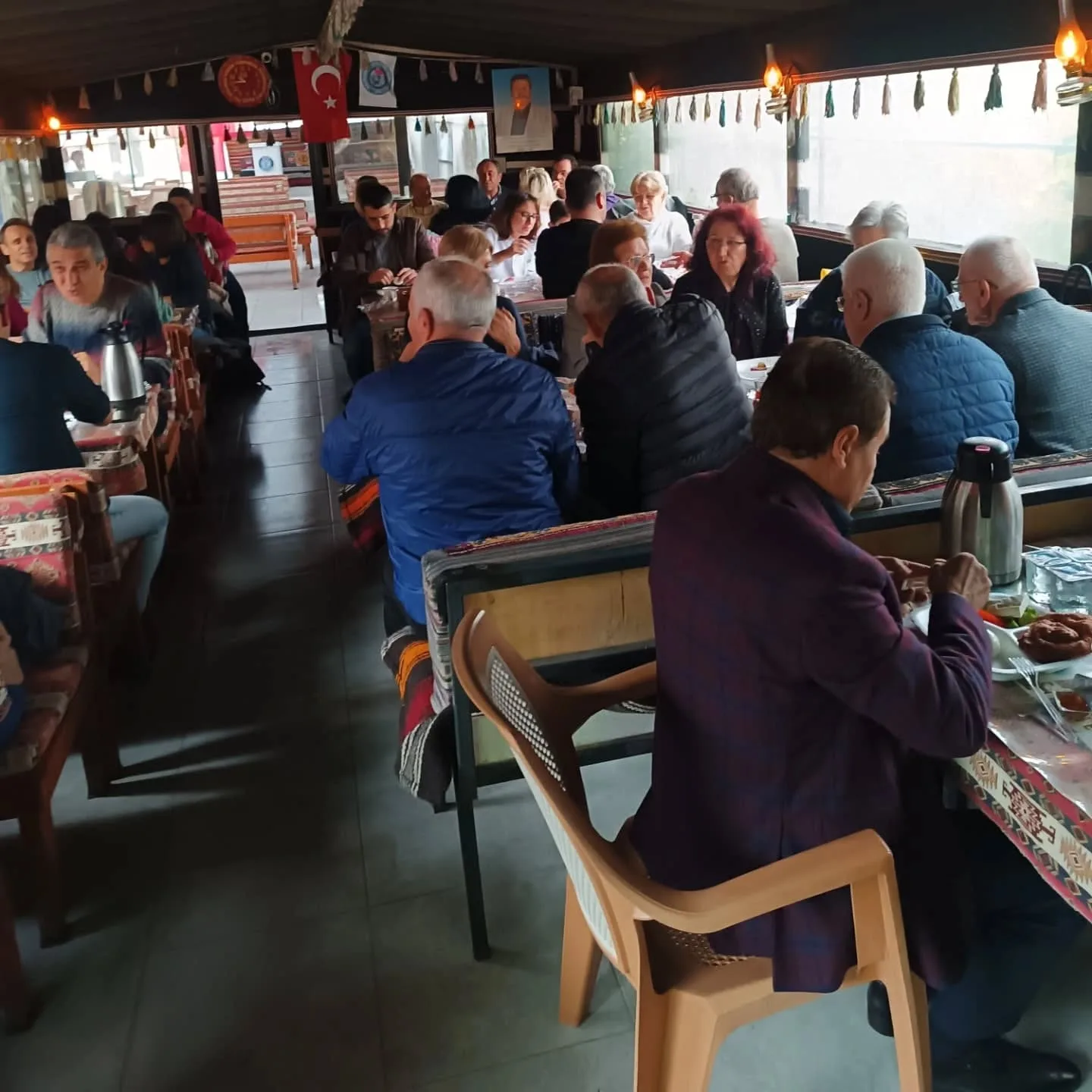 Bugün OBA müzemizin ziyaretçilleri makina mühendisleri odası Türk Halk müziği korosu toplu…